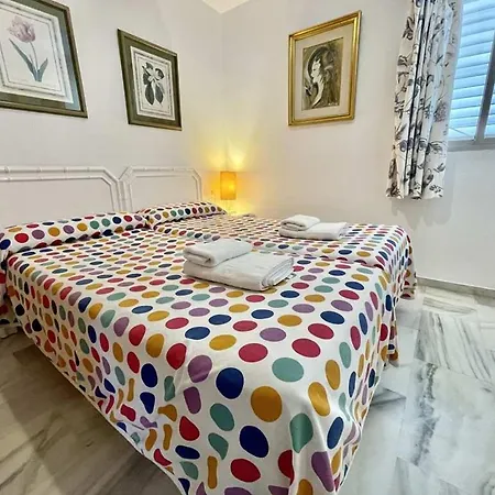 Carabeo - Prime Location & Pool - Lual *