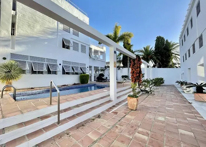 Carabeo 78 A-2 Apartment