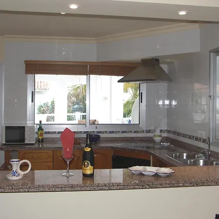 Апартаменти Carabeo 78 A-2 Нерха